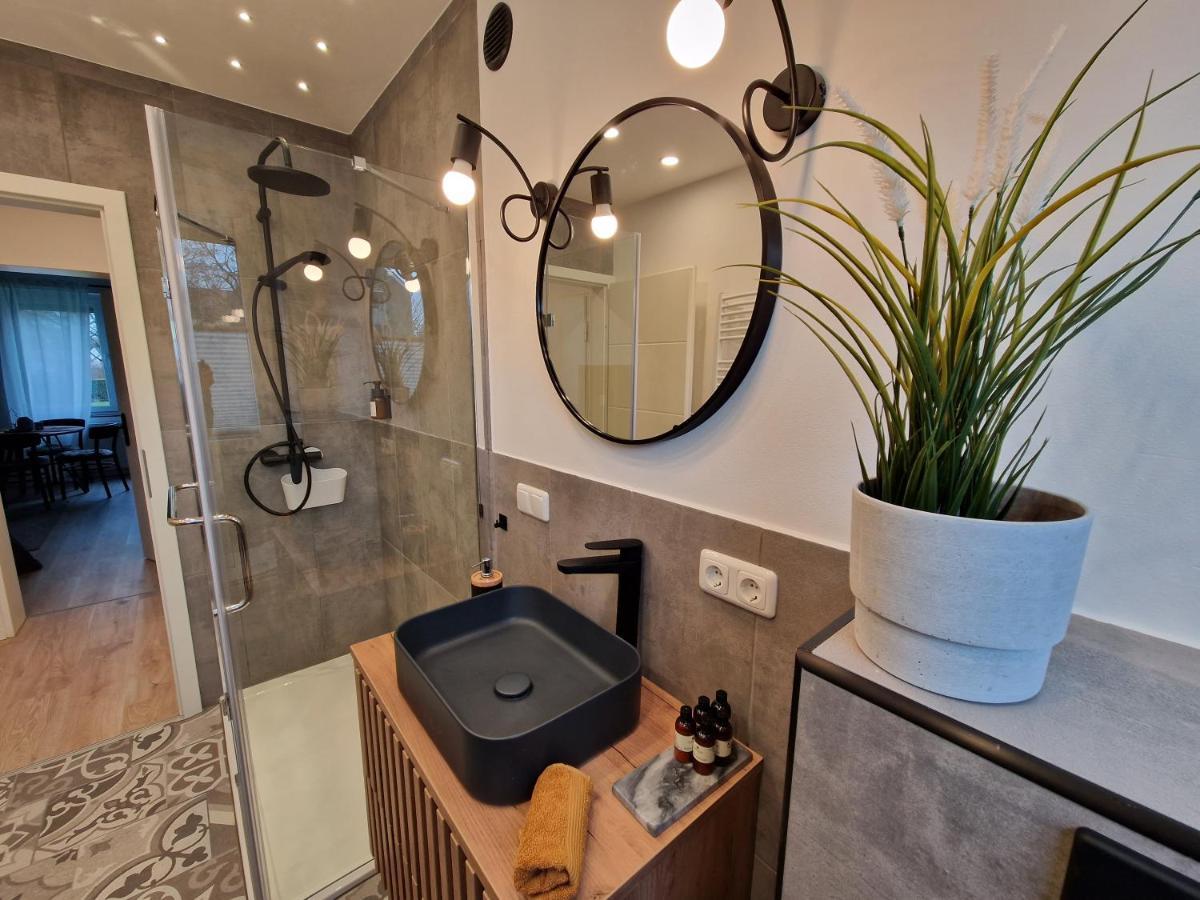 Ferienwohnung Westermann, 3 Schlafzimmer, Waschmaschine, Businesswohnung, Monteurzimmer Salzgitter Exterior foto